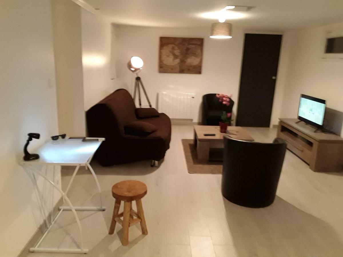 Duc'S House Apartment Frozes Luaran gambar